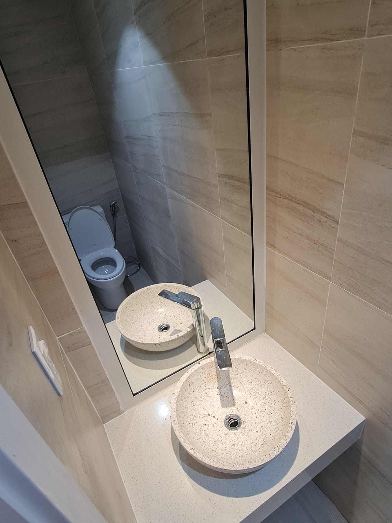 Ngôi nhà hơn 40m2 không một góc chết, tận dụng được cả diện tích bé xíu