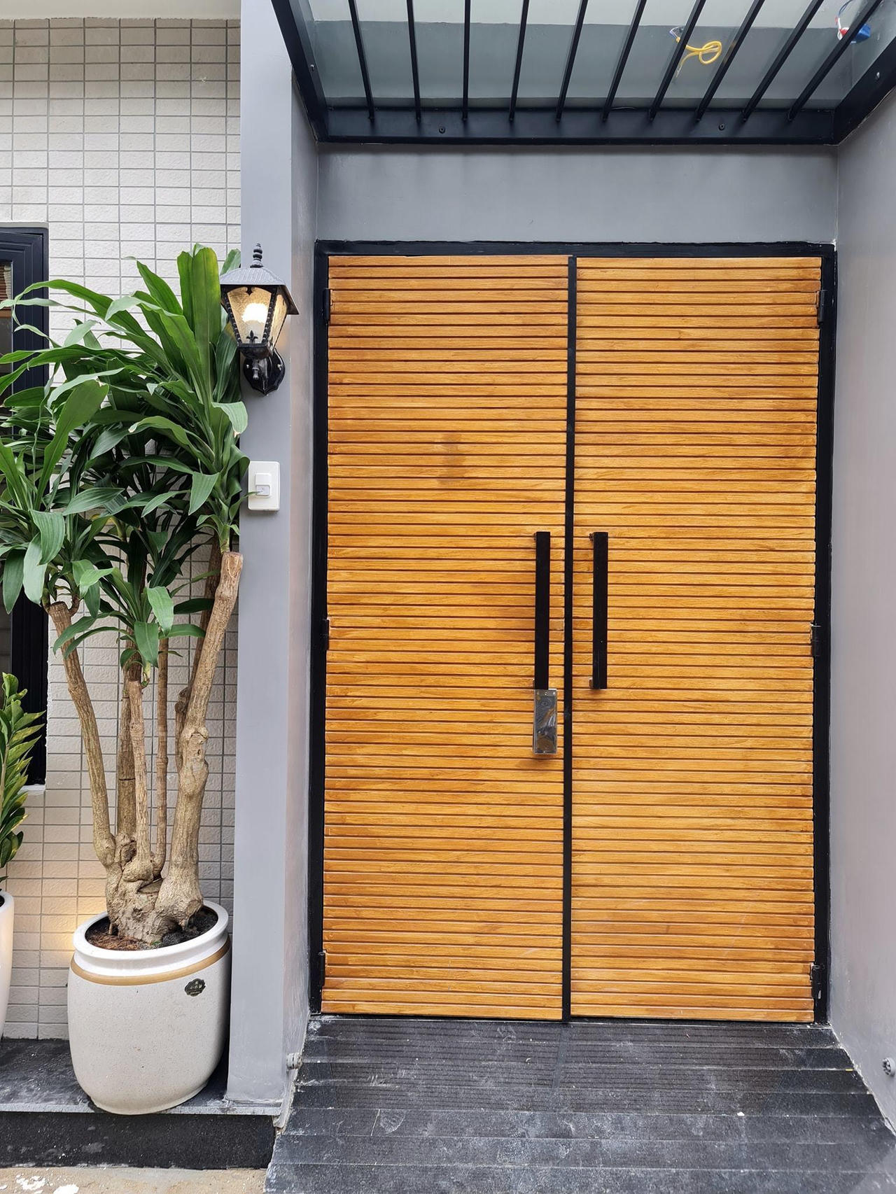 Ngôi nhà hơn 40m2 không một góc chết, tận dụng được cả diện tích bé xíu