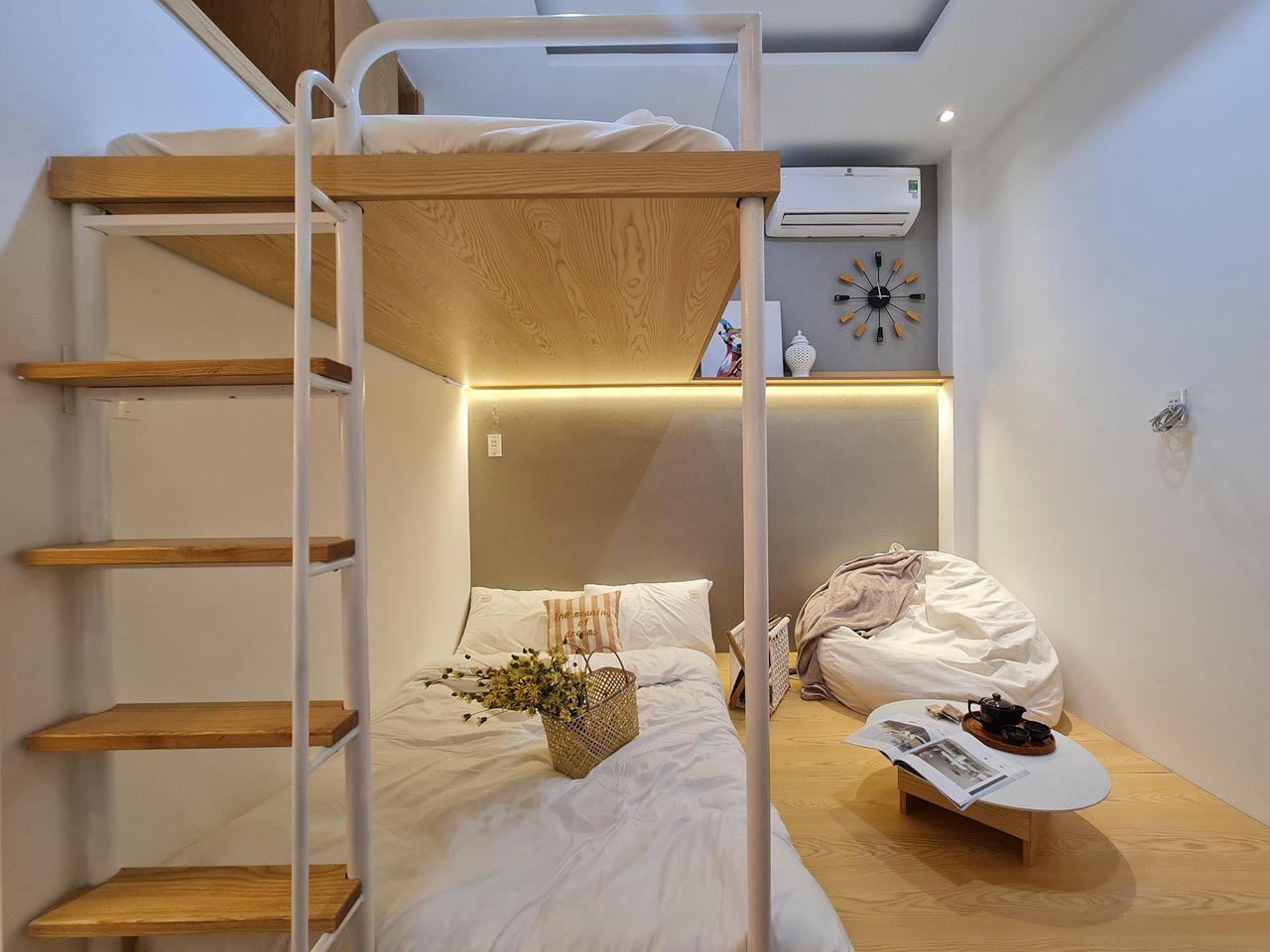 Ngôi nhà hơn 40m2 không một góc chết, tận dụng được cả diện tích bé xíu