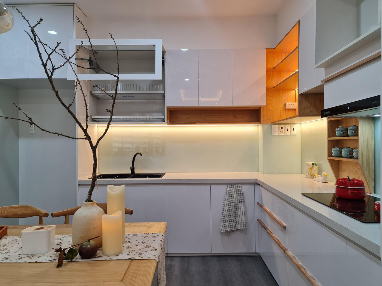 Ngôi nhà hơn 40m2 không một góc chết, tận dụng được cả diện tích bé xíu