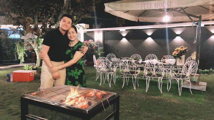 Quốc Trường khoe biệt thự tại Sài Gòn: Hoành tráng, xa hoa không kém căn 25 tỷ ở quê nhà