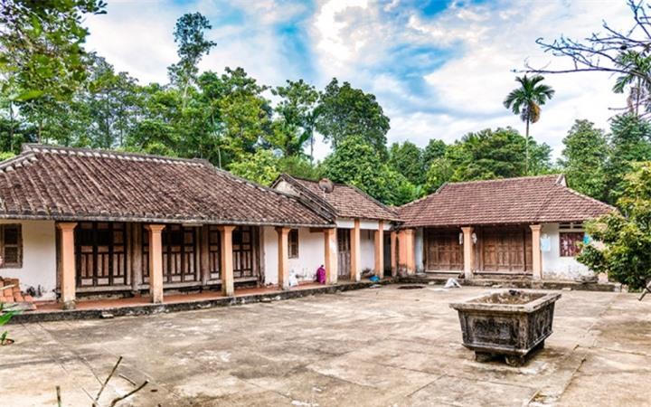 Ngôi làng với ngõ đá và nhà cổ đẹp như tranh, yên bình ‘trốn’ phố thị xứ Quảng