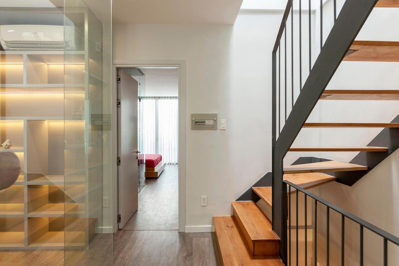 Cách biến nhà phố cũ nát thành nhà lồng hiện đại được 'vạn người mê'