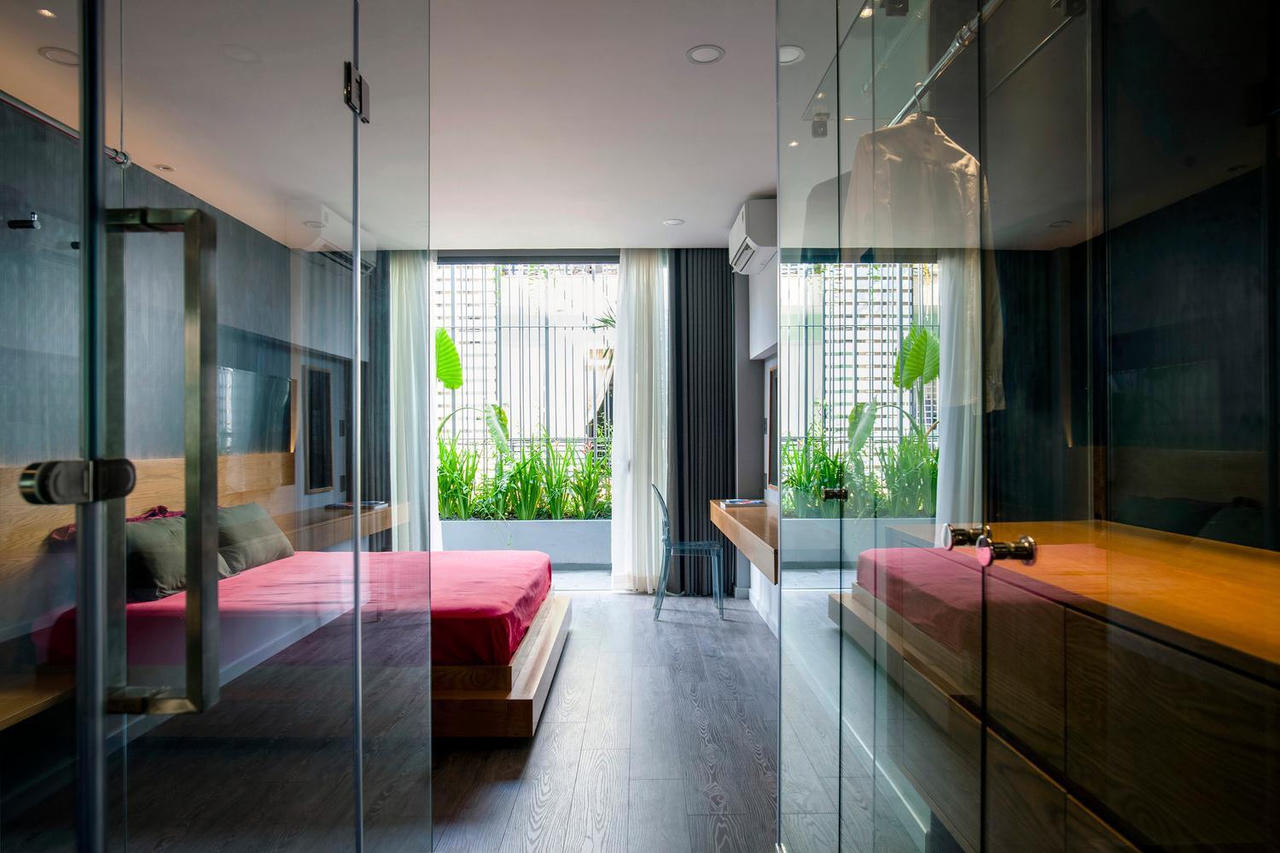 Cách biến nhà phố cũ nát thành nhà lồng hiện đại được 'vạn người mê'