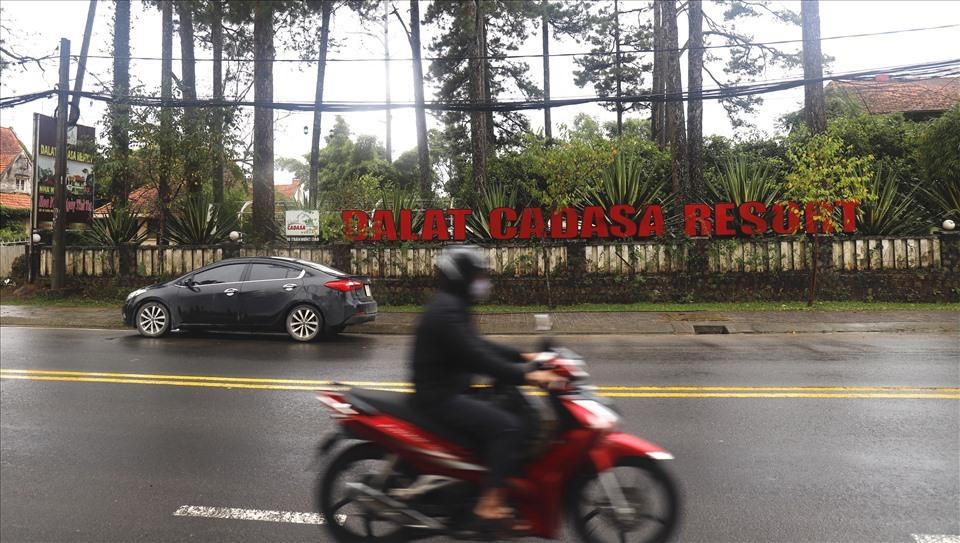 Xét xử vụ tỉnh Lâm Đồng kiện để đòi 13 biệt thự từ tay doanh nghiệp