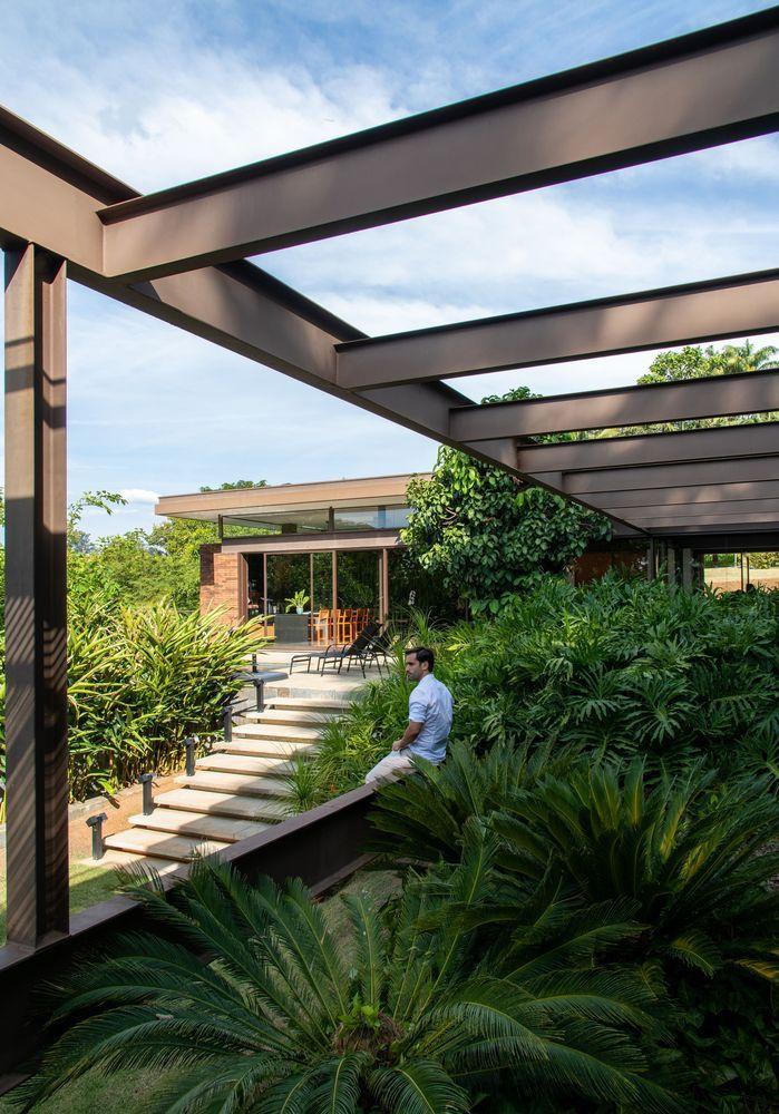 Nhà vườn khiến gia chủ phải rời điện thoại để tận hưởng cuộc sống