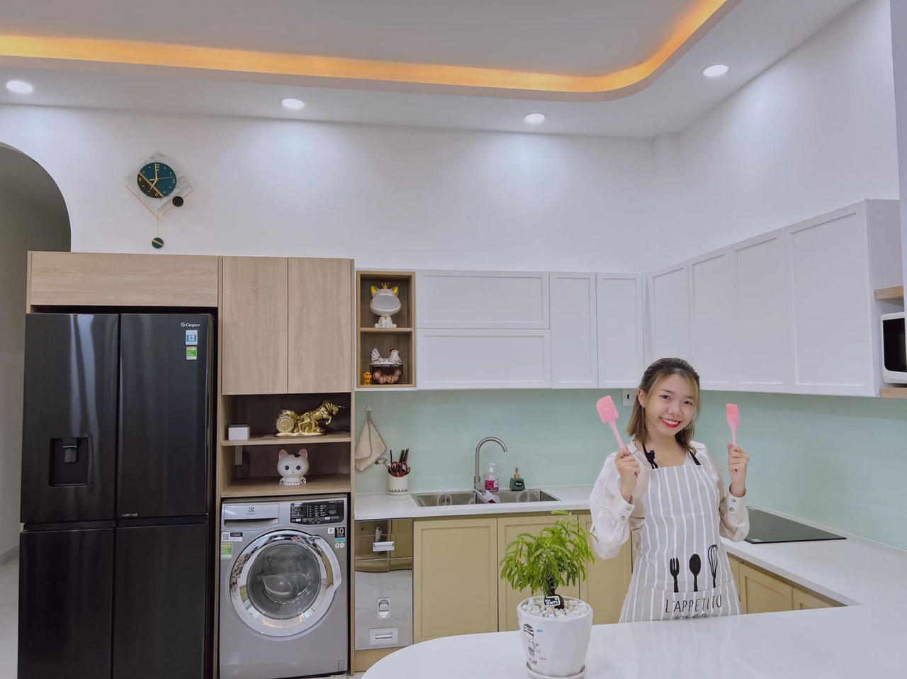 Ấn tượng với ngôi nhà được thiết kế tối giản theo phong cách hiện đại