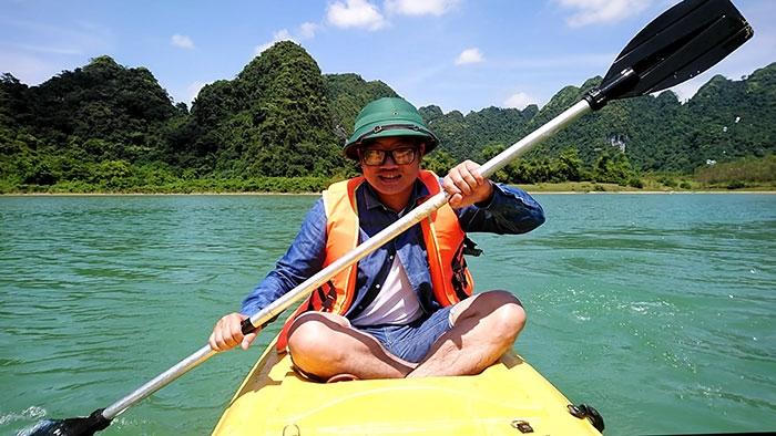 Hồ Nong Dùng - Hạ Long thu nhỏ giữa đại ngàn Xứ Lạng