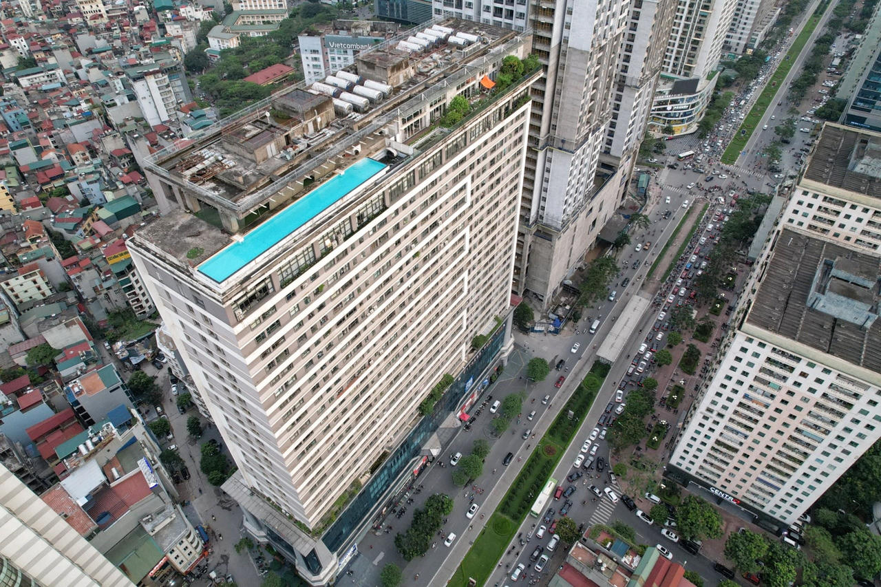 chung cu duong Le Van Luong anh 3