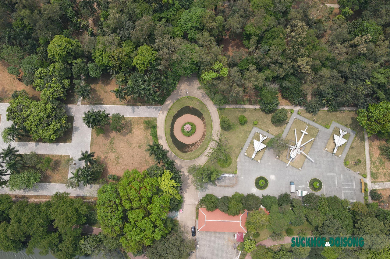 Vẻ đẹp cổ kính của tòa thành đá ong duy nhất ở Việt Nam