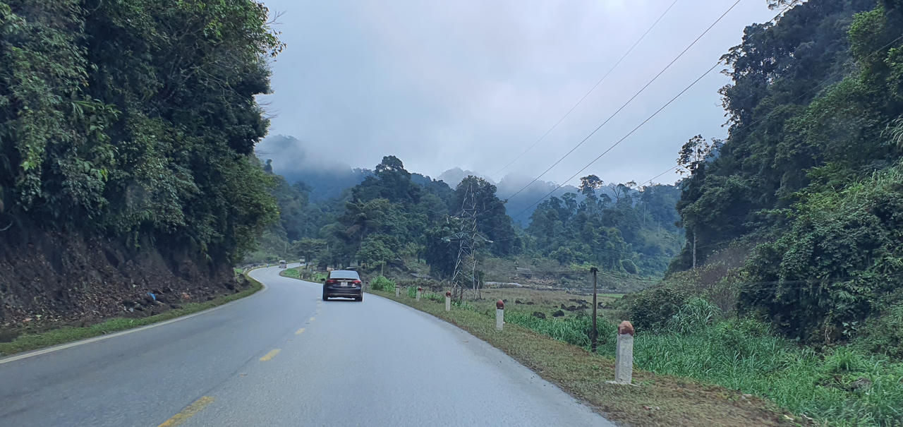 Trên cung đường đẹp như lụa ngọc trai đến Mộc Châu 