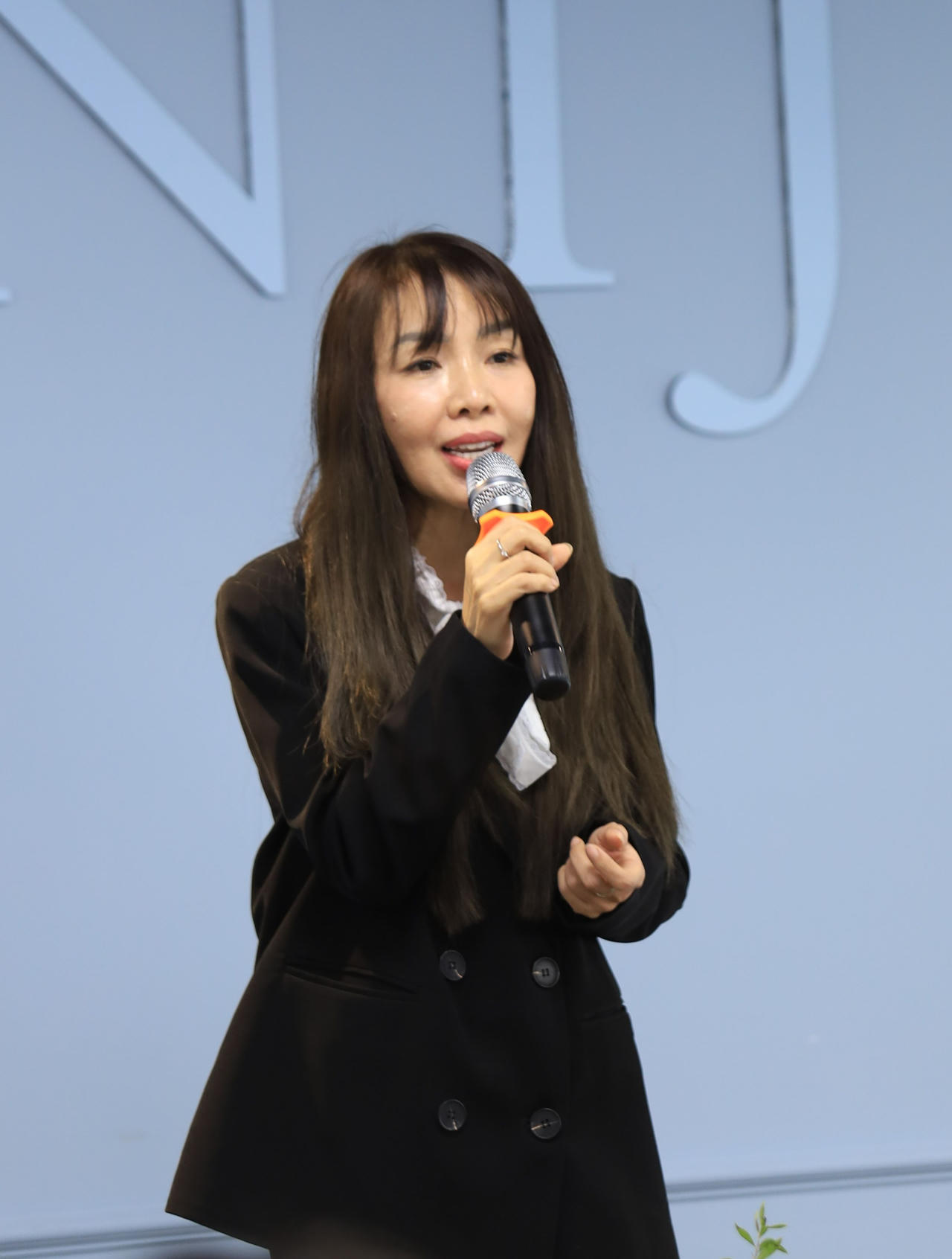 Trẻ em với giấc mơ giáo dục được khai phóng