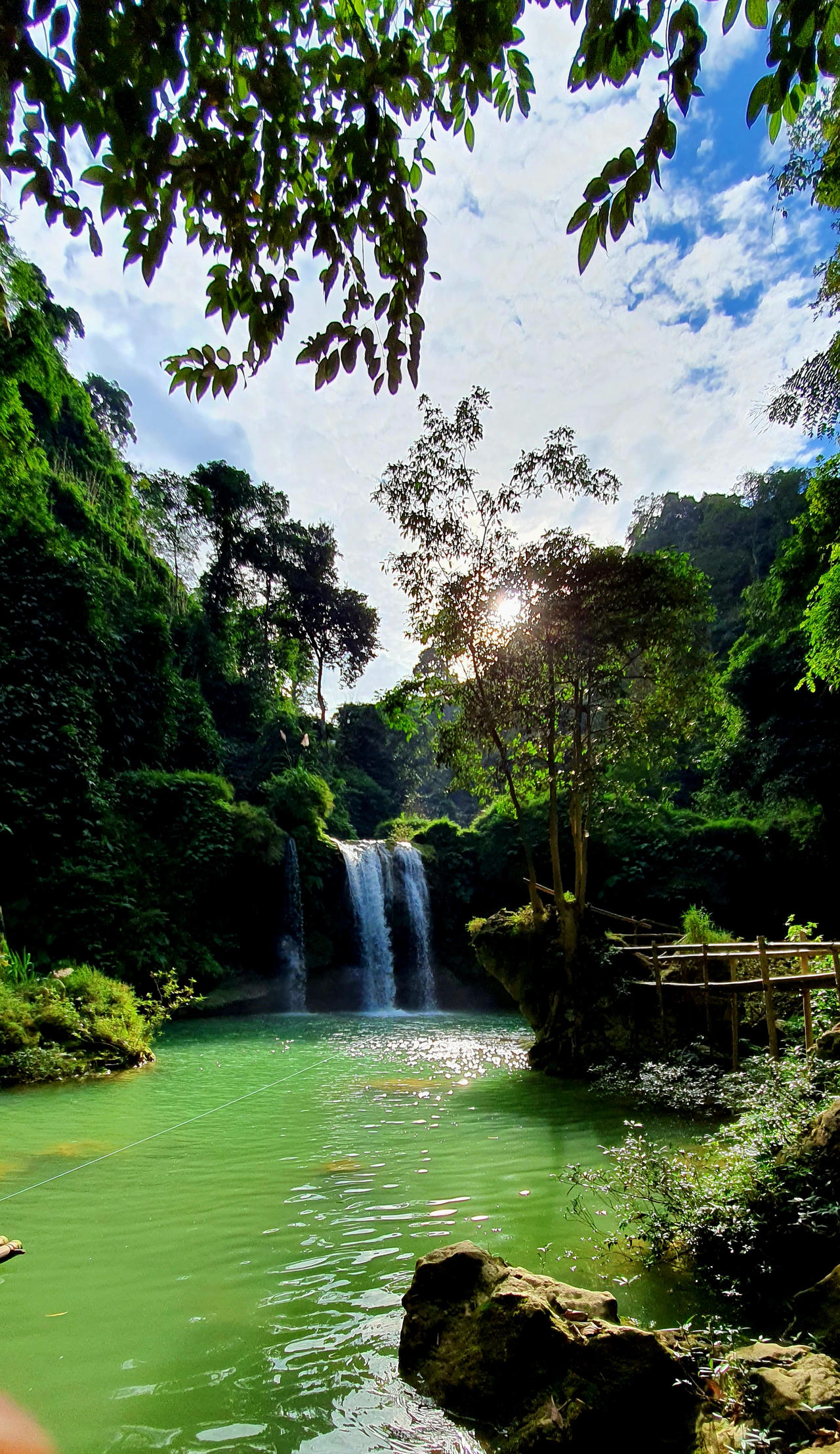 Hơn 200 doanh nghiệp lữ hành tham gia đoàn khảo sát du lịch Mộc Châu 