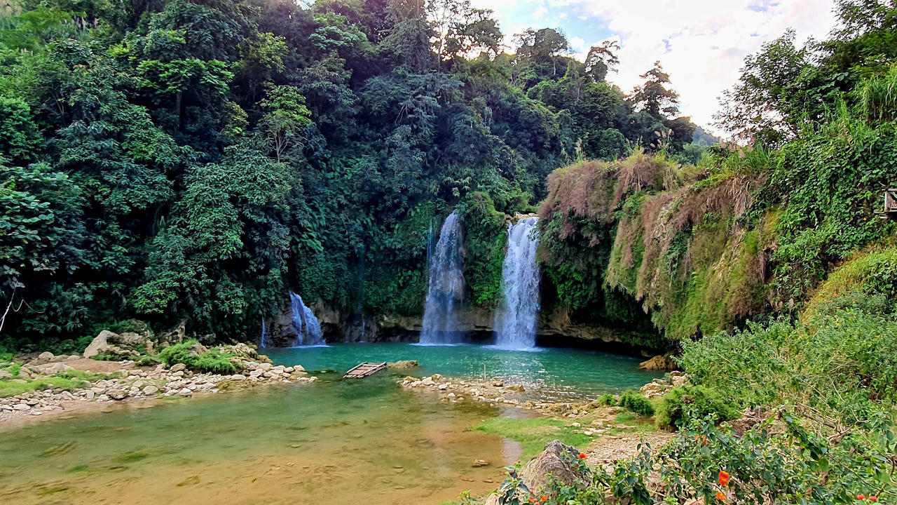 Hơn 200 doanh nghiệp lữ hành tham gia đoàn khảo sát du lịch Mộc Châu 
