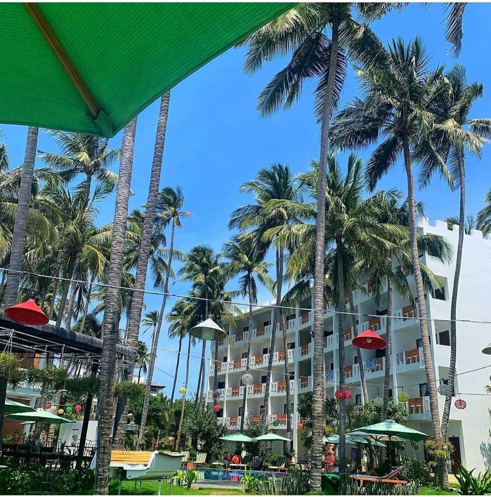 Say đắm với không gian xanh yên bình bên bờ biển Phan Thiết