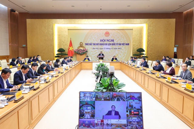 Phát triển du lịch một cách tổng thể, hướng đến du lịch xanh và bền vững