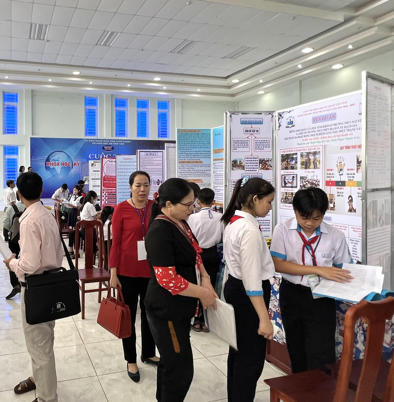 Học sinh Kiên Giang hào hứng với cuộc thi khoa học kỹ thuật