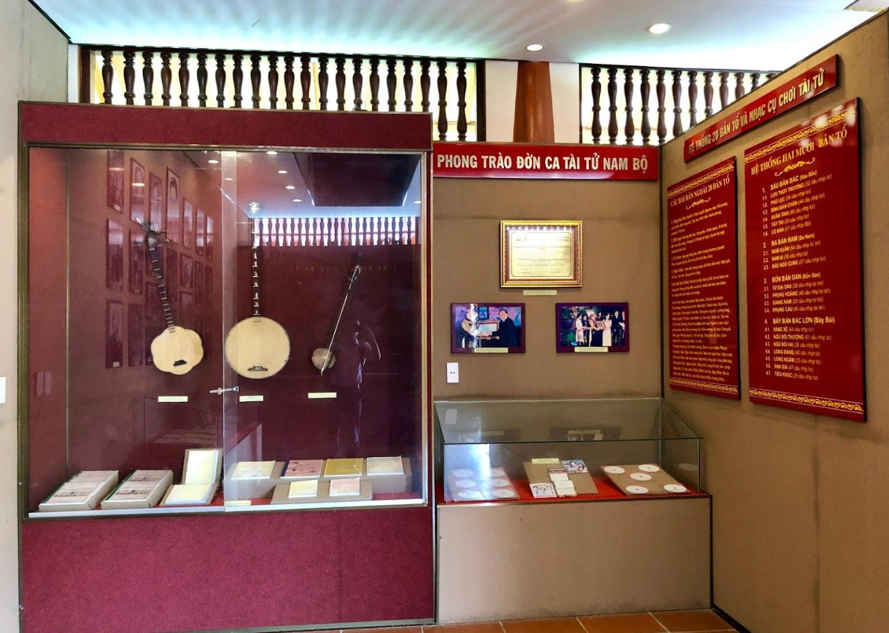 Hai câu chuyện ly kỳ quanh bản nhạc “Dạ cổ hoài lang”