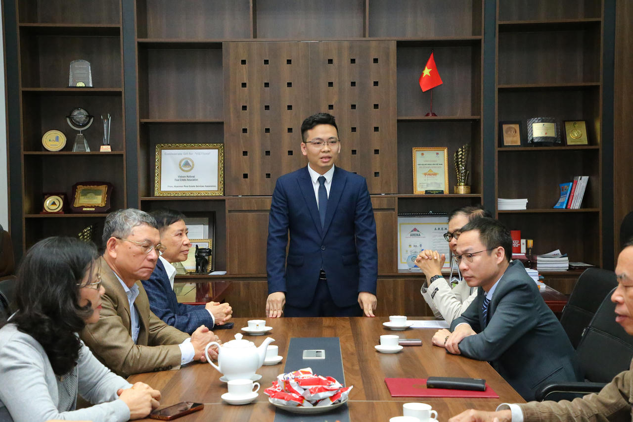 Nhà báo Nguyễn Thành Công nhận nhiệm vụ Tổng thư ký Hiệp hội Bất động sản Việt Nam