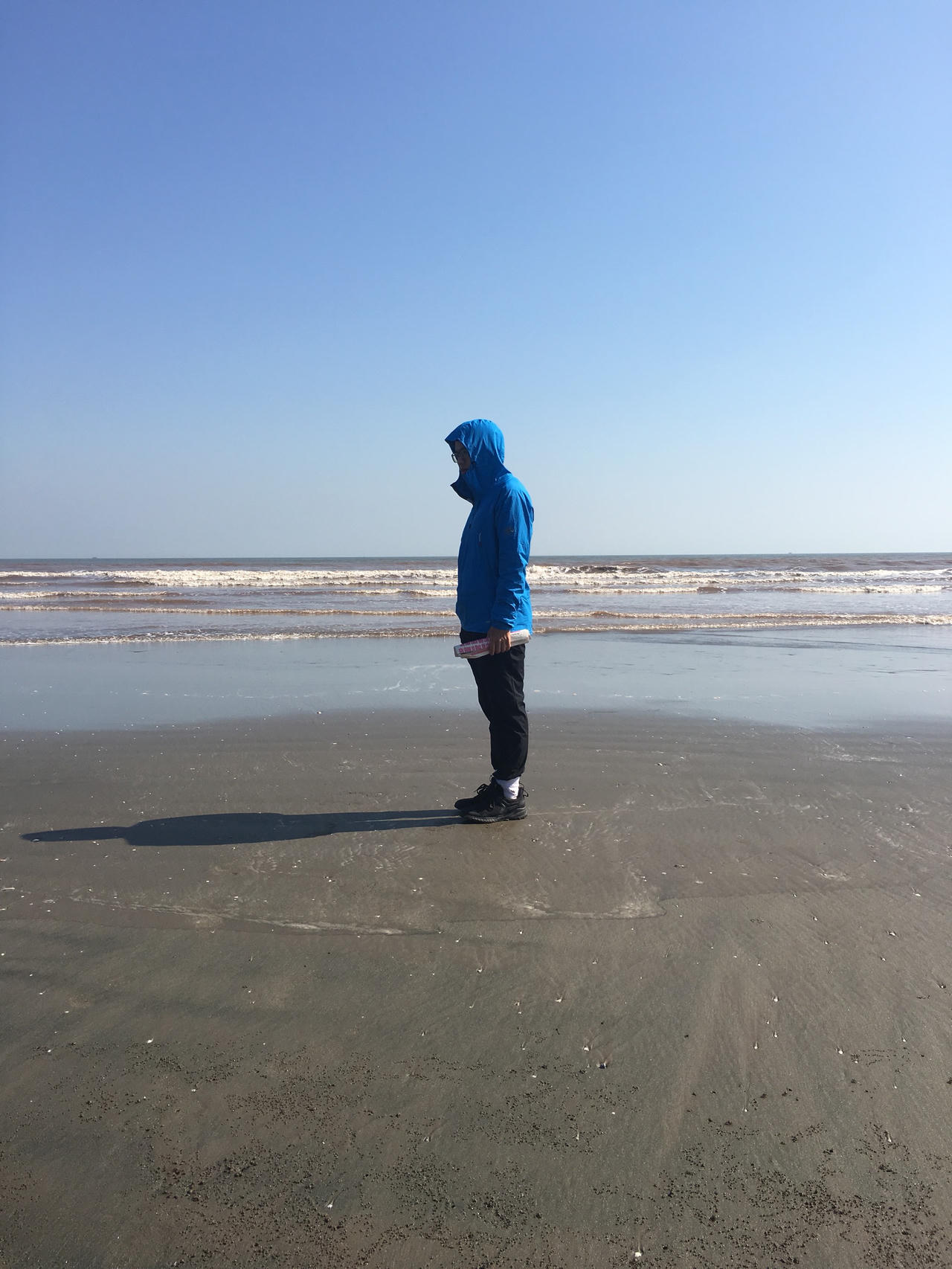 Người trẻ “chạy trốn” tình yêu 