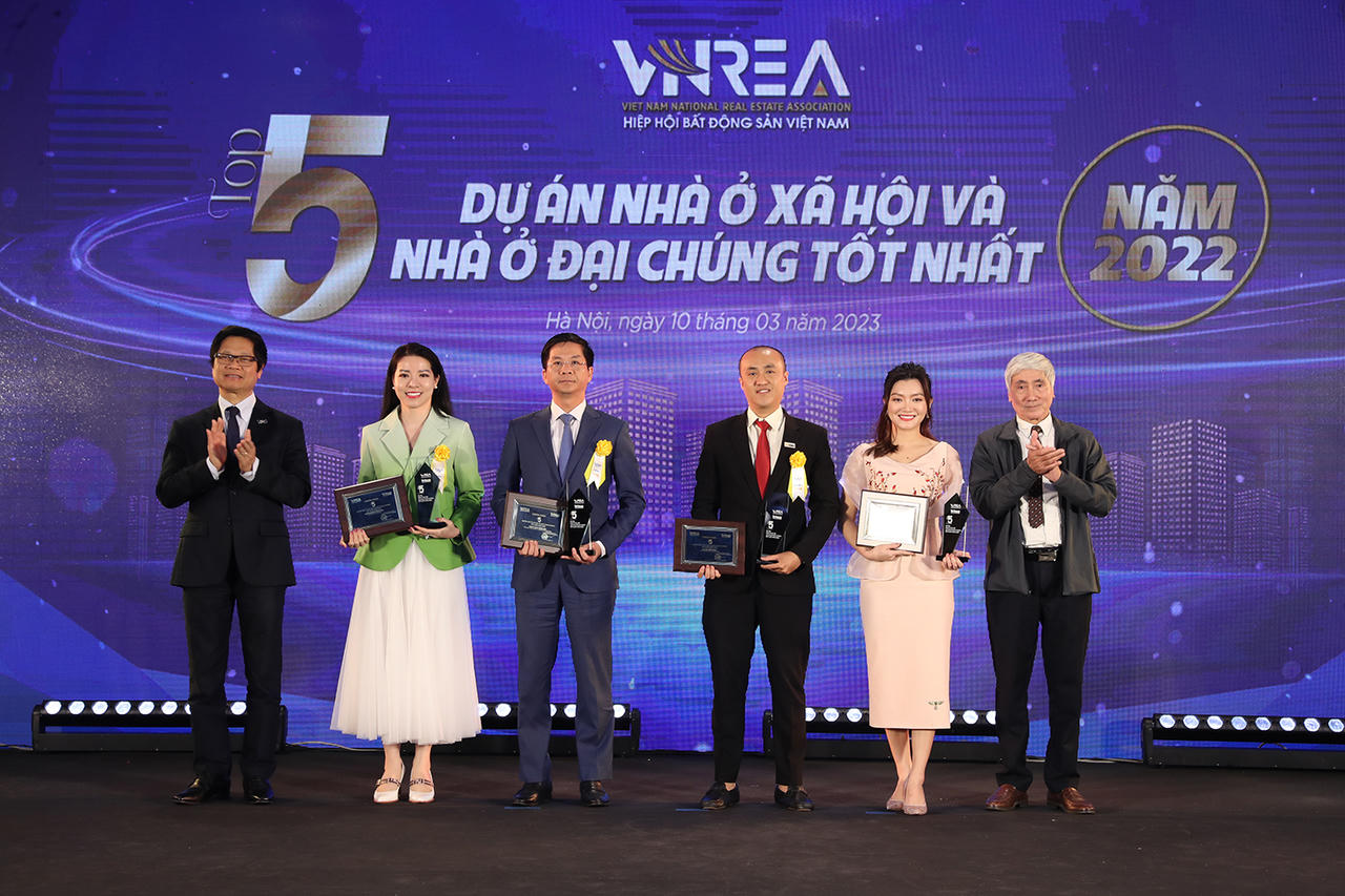 Tôn vinh nỗ lực “nhóm lửa trong băng” của cộng đồng doanh nghiệp bất động sản