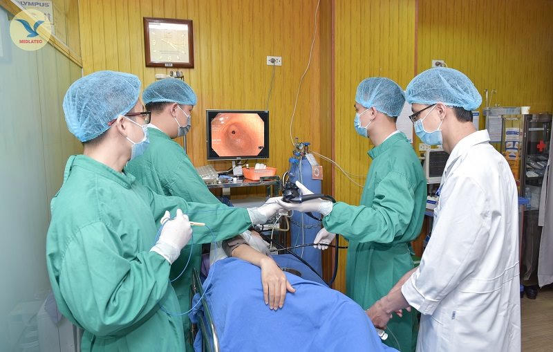 Đau bụng tăng dần, đi khám“ngã ngửa” vì phát hiện ung thư