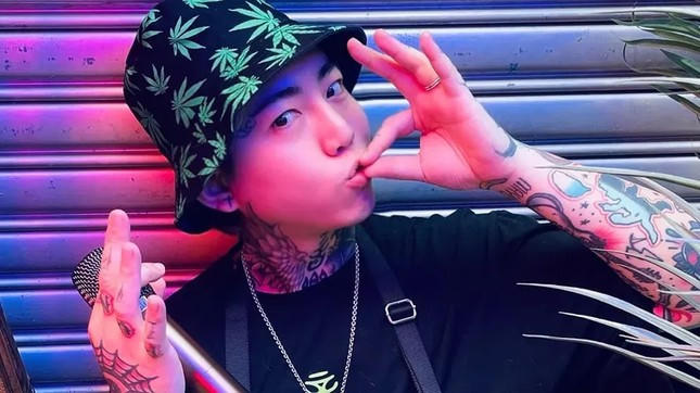 Bí mật của ca sỹ ở đêm tiệc 170 cô gái hầu rượu giới xã hội đen