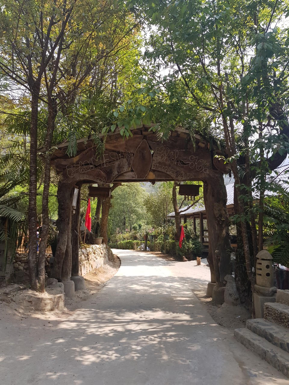 Sin Suối Hồ và chuyện cổ tích có thật