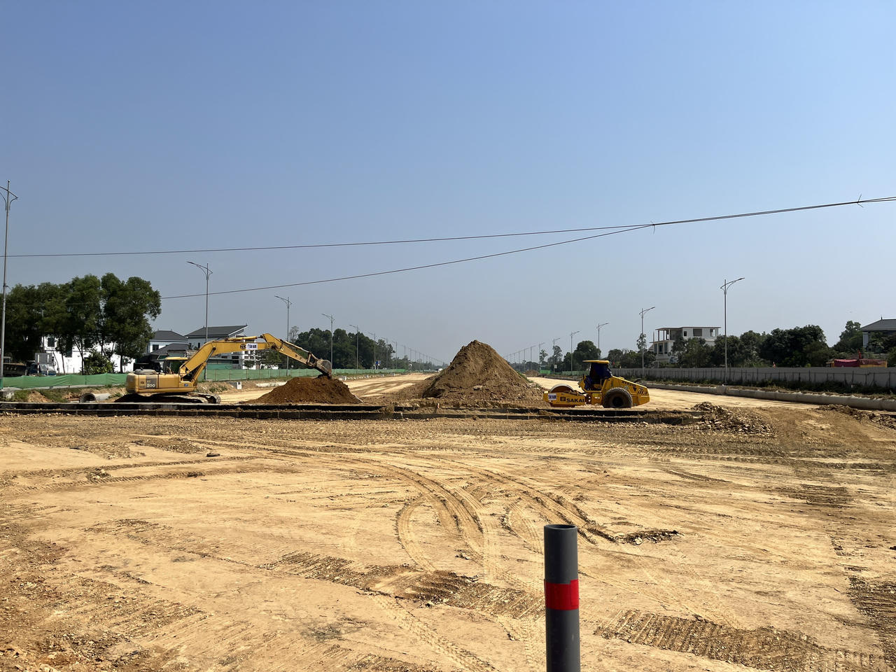 Thi công dự án Vinh - Cửa Lò (Nghệ An): Hàng trăm căn nhà bị ảnh hưởng 