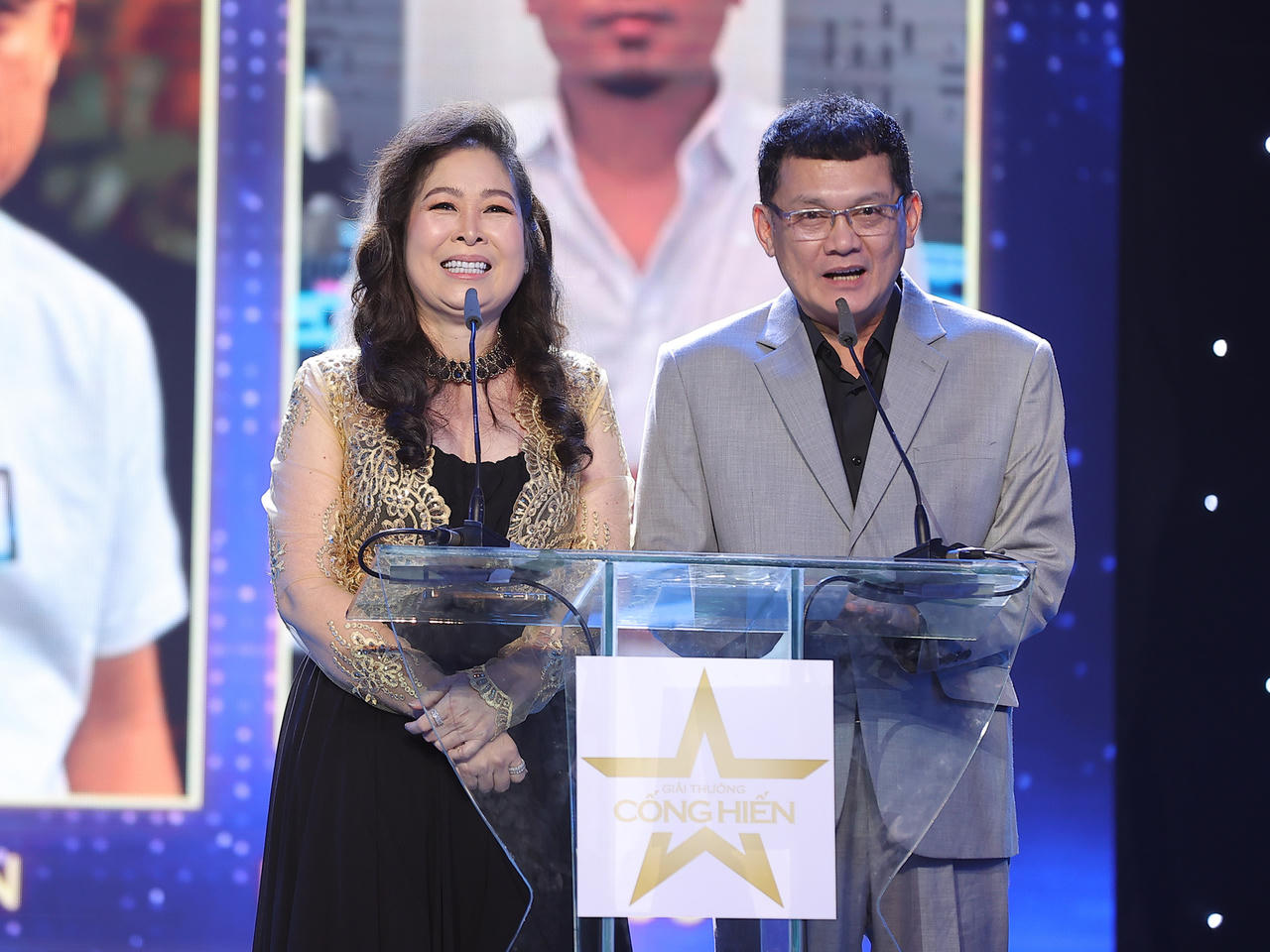 Cống hiến 2023: Hoàng Thùy Linh khóc nức nở, Trần Bảo Sơn đọc sai 'Gieo quẻ'