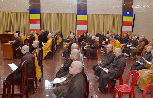 Ban Trị sự GHPGVN TP.HCM họp mở rộng phổ biến và trao đổi các Phật sự quan trọng