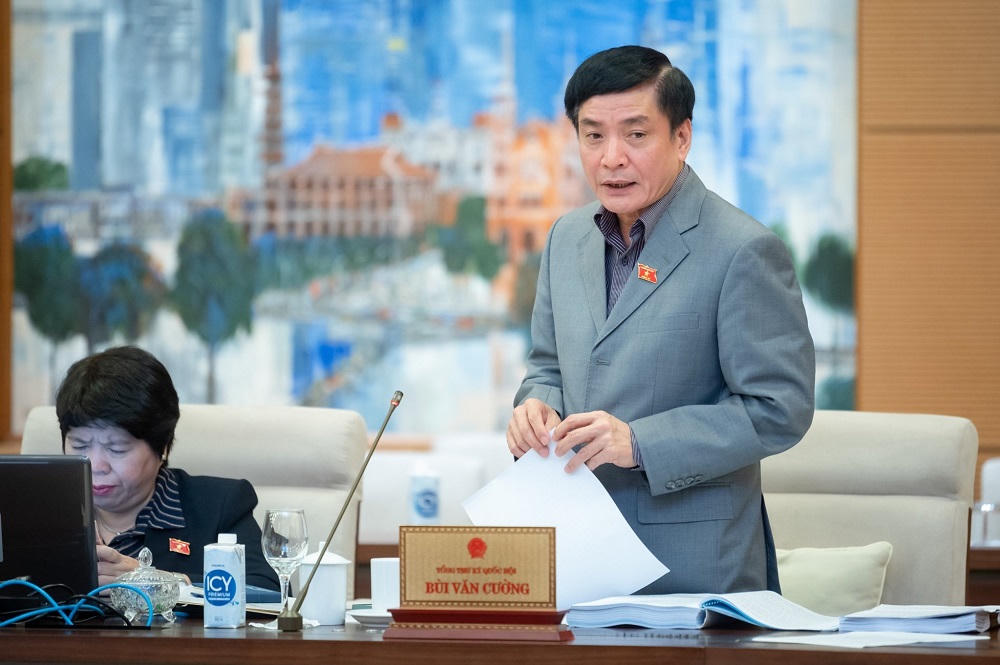 Đề xuất cấm môi giới bất động sản không có chứng chỉ hành nghề để giải quyết ''cò đất''