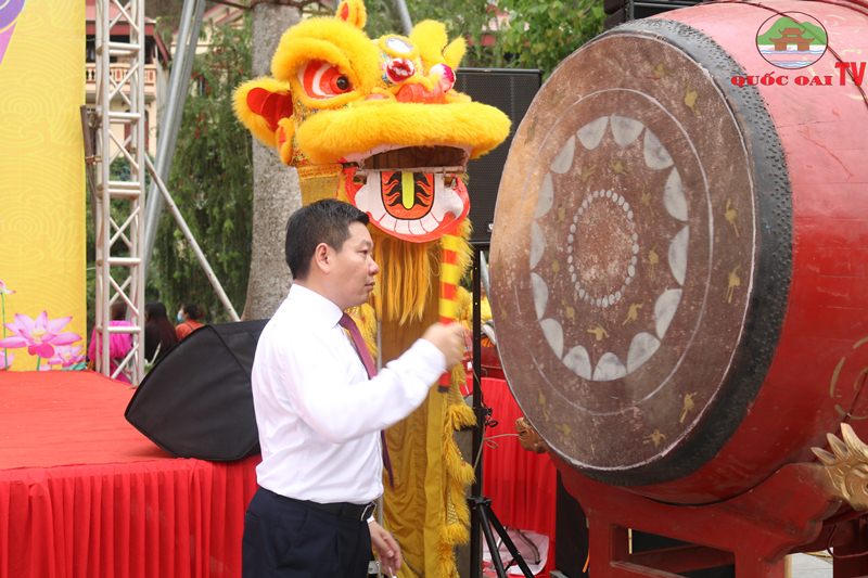 Khai mạc Lễ hội chùa Thầy năm 2023