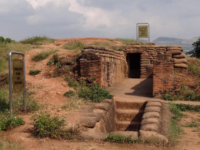 Về thăm Khu di tích chiến trường Ðiện Biên Phủ