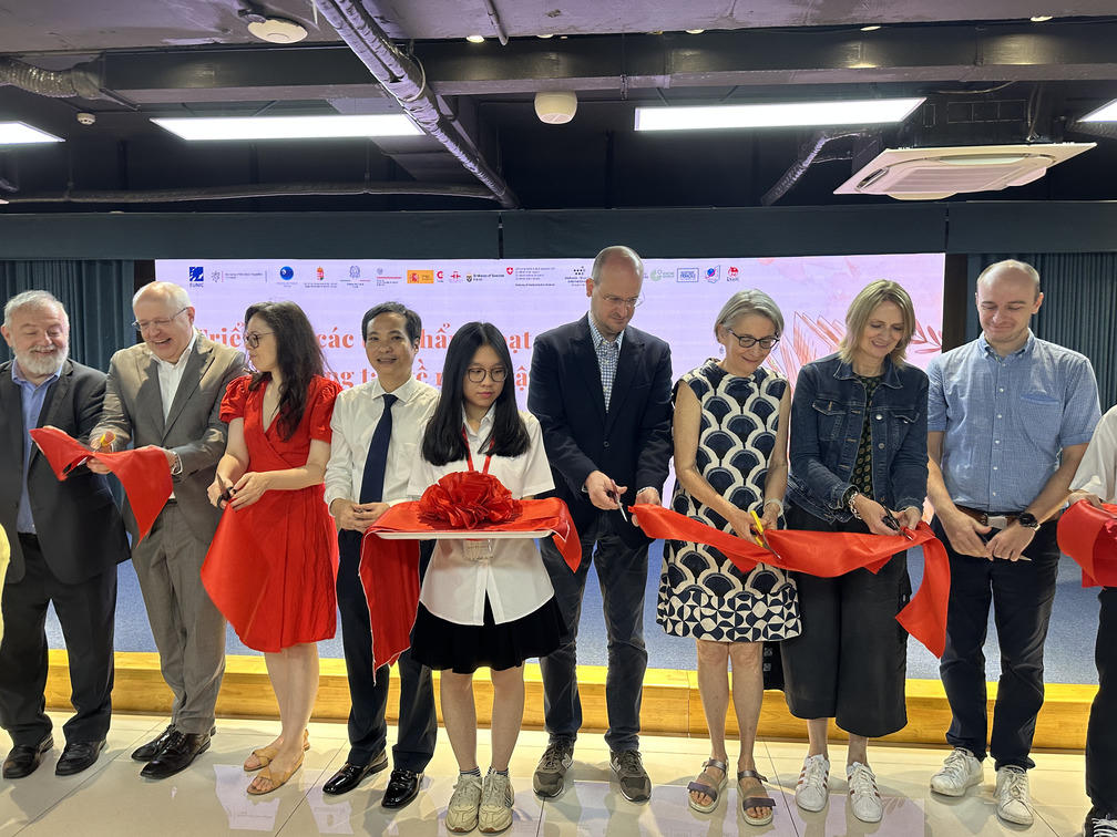 60 tác phẩm được trưng bày tại Triển lãm các tác phẩm đoạt giải cuộc thi "Sáng tác về nhân vật châu Âu"