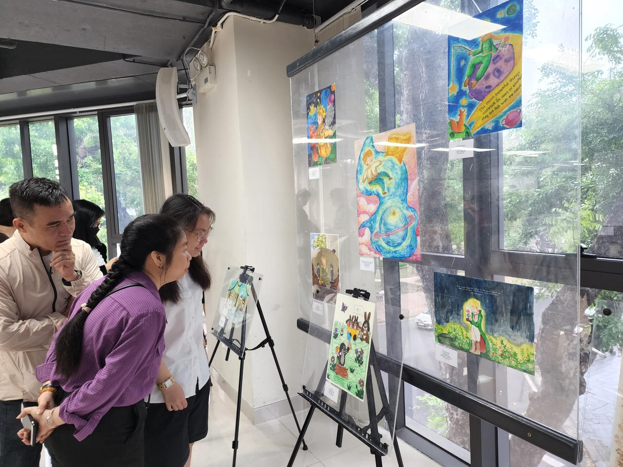 60 tác phẩm được trưng bày tại Triển lãm các tác phẩm đoạt giải cuộc thi "Sáng tác về nhân vật châu Âu"