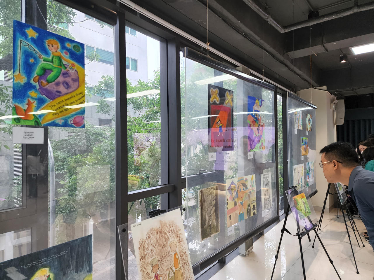 60 tác phẩm được trưng bày tại Triển lãm các tác phẩm đoạt giải cuộc thi "Sáng tác về nhân vật châu Âu"