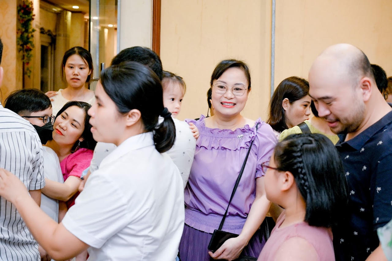 Báo Pháp luật Việt Nam tổ chức Tết Thiếu nhi cho con em người lao động trong cơ quan