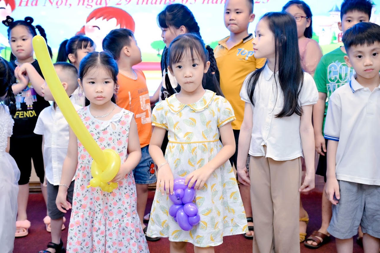 Báo Pháp luật Việt Nam tổ chức Tết Thiếu nhi cho con em người lao động trong cơ quan