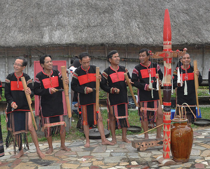Pháp luật “dẫn đường” công tác bảo tồn, văn hóa các dân tộc thiểu số 