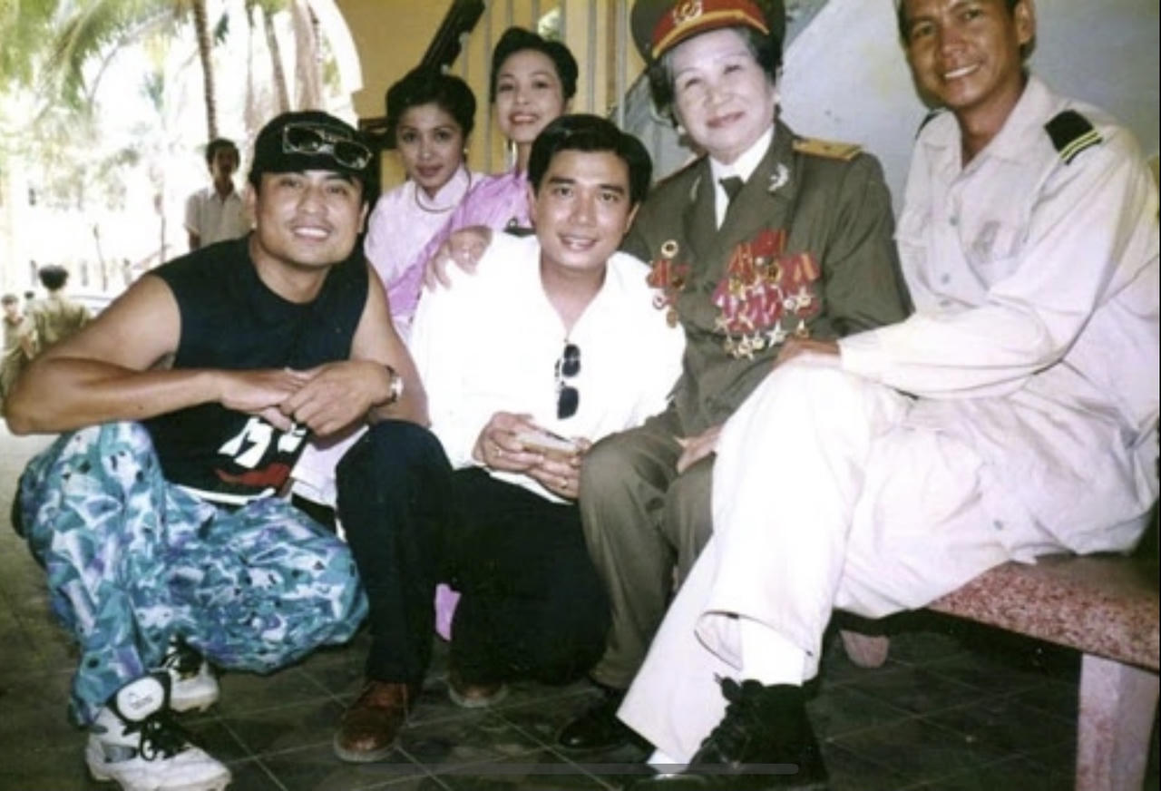 Người đẹp Tây Đô, huyền thoại về nữ tình báo xinh đẹp