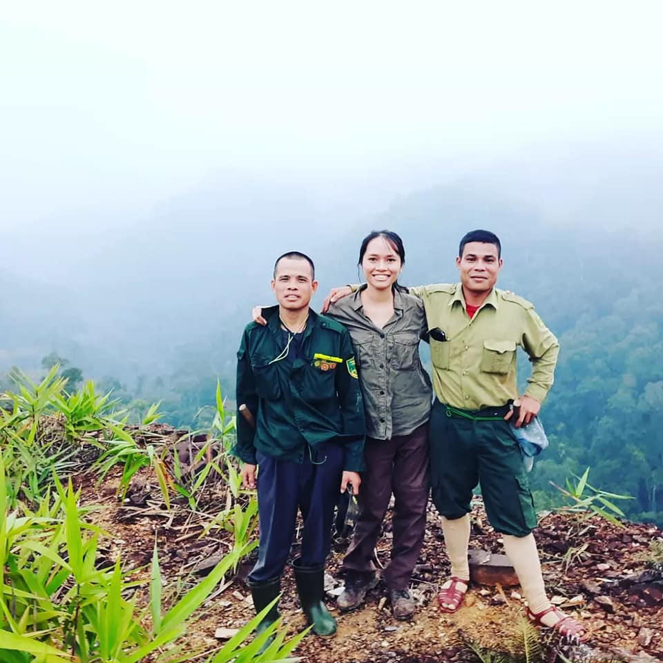 Người trẻ “phủ xanh” mạng xã hội