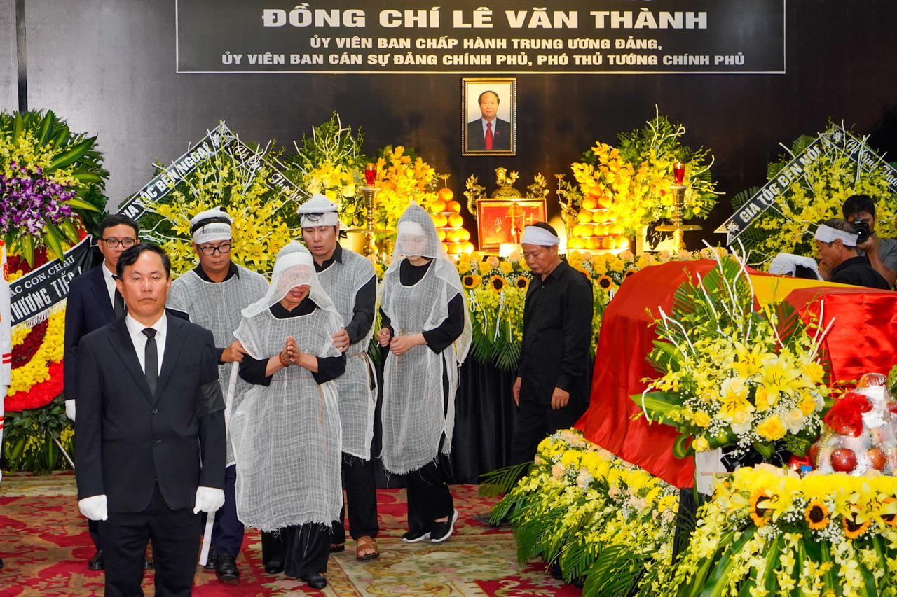 Lễ truy điệu và tiễn đưa Phó Thủ tướng Lê Văn Thành về nơi an nghỉ cuối cùng