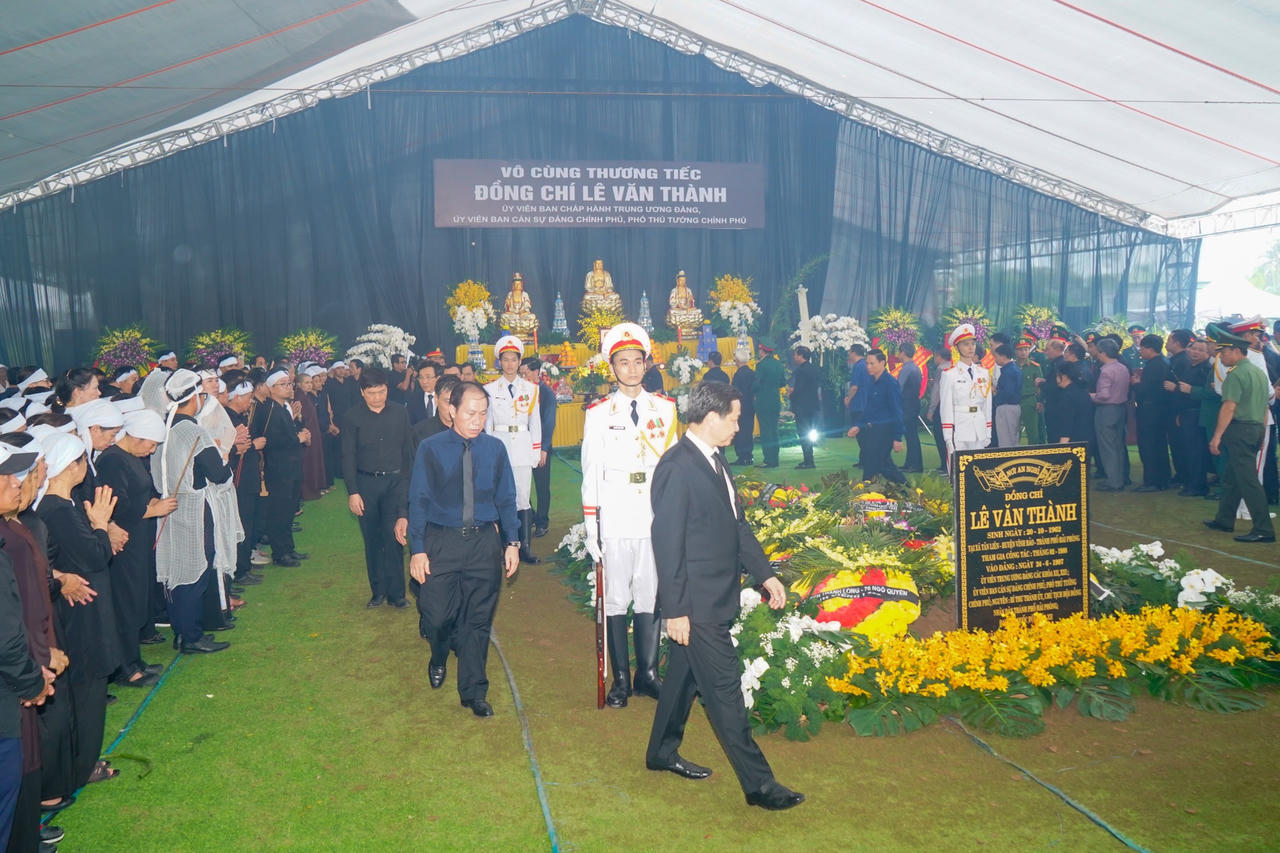 "Bác Lê Thành" đã yên giấc ngàn thu trong lòng đất mẹ quê nhà