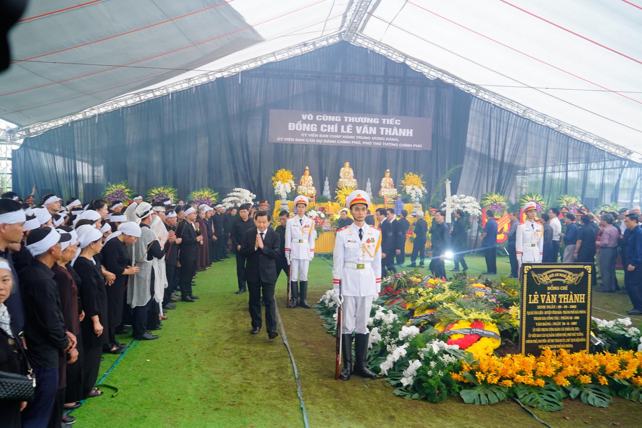 "Bác Lê Thành" đã yên giấc ngàn thu trong lòng đất mẹ quê nhà
