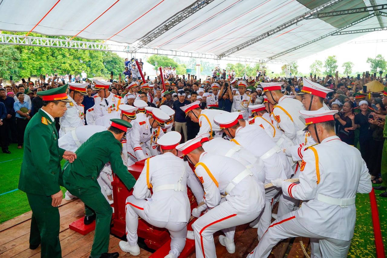 "Bác Lê Thành" đã yên giấc ngàn thu trong lòng đất mẹ quê nhà