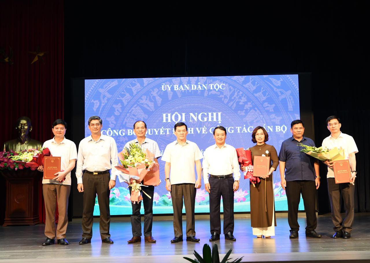 Ủy ban Dân tộc tiếp nhận, điều động, bổ nhiệm nhiều vị trí quan trọng