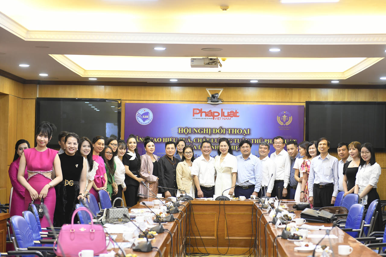 Hội nghị đối thoại "Nâng cao hiệu quả, chất lượng tuân thủ pháp luật của doanh nghiệp"