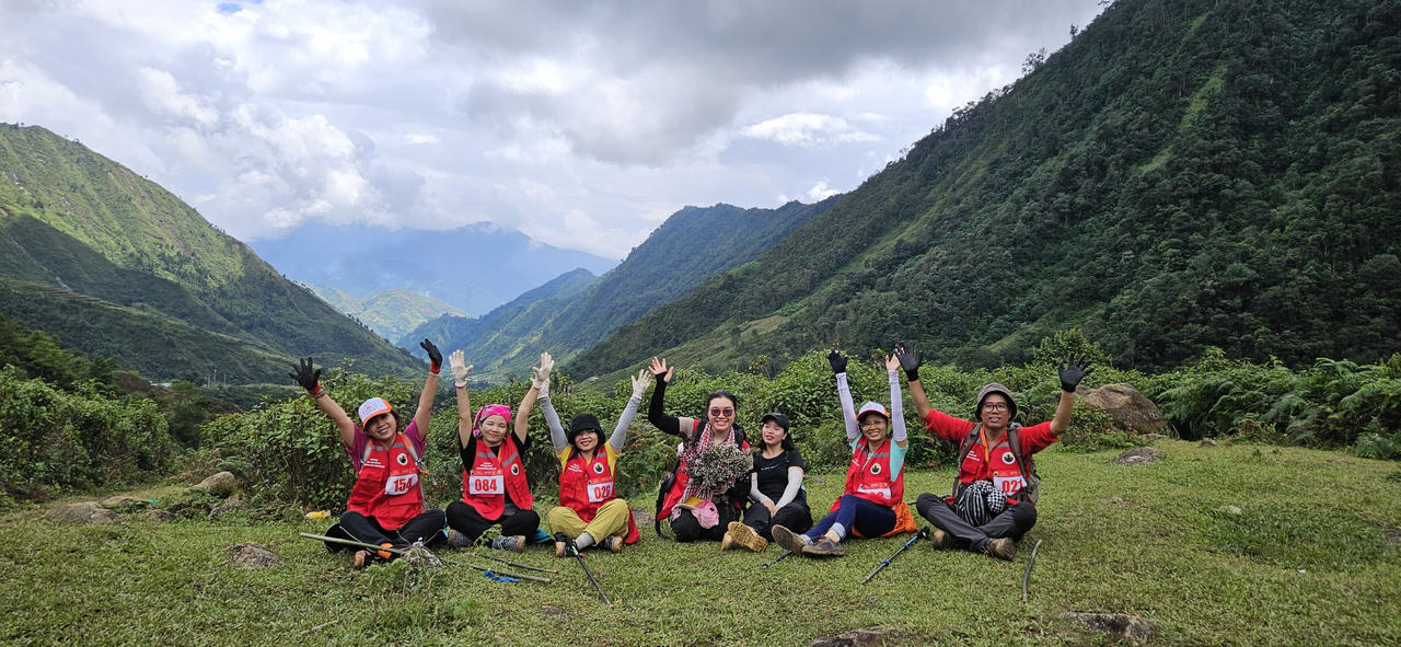“Bước chân trên mây – chinh phục đỉnh Tà Chì Nhù”: Hành trình của những nhà báo hạnh phúc