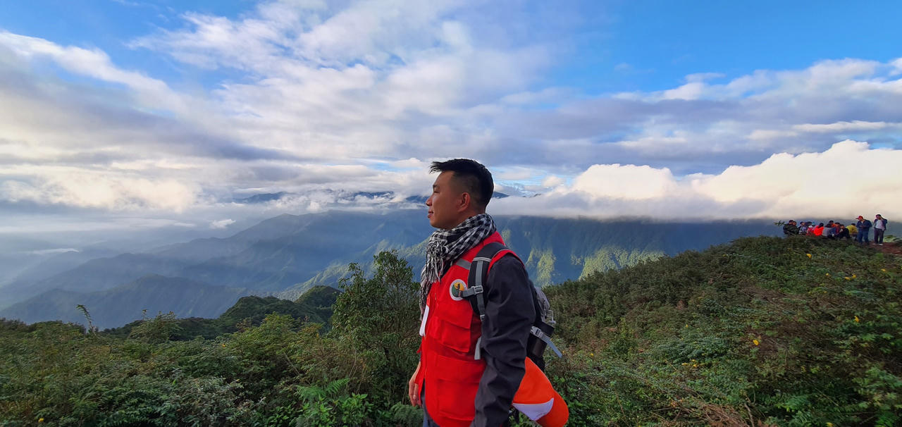“Bước chân trên mây – chinh phục đỉnh Tà Chì Nhù”: Hành trình của những nhà báo hạnh phúc